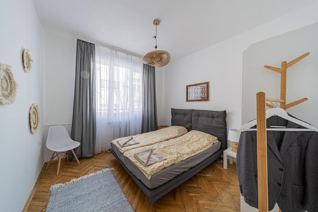 Bohohome Next To The Main Street Sofia Esterno foto