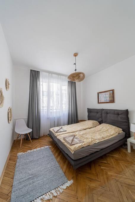 Bohohome Next To The Main Street Sofia Esterno foto